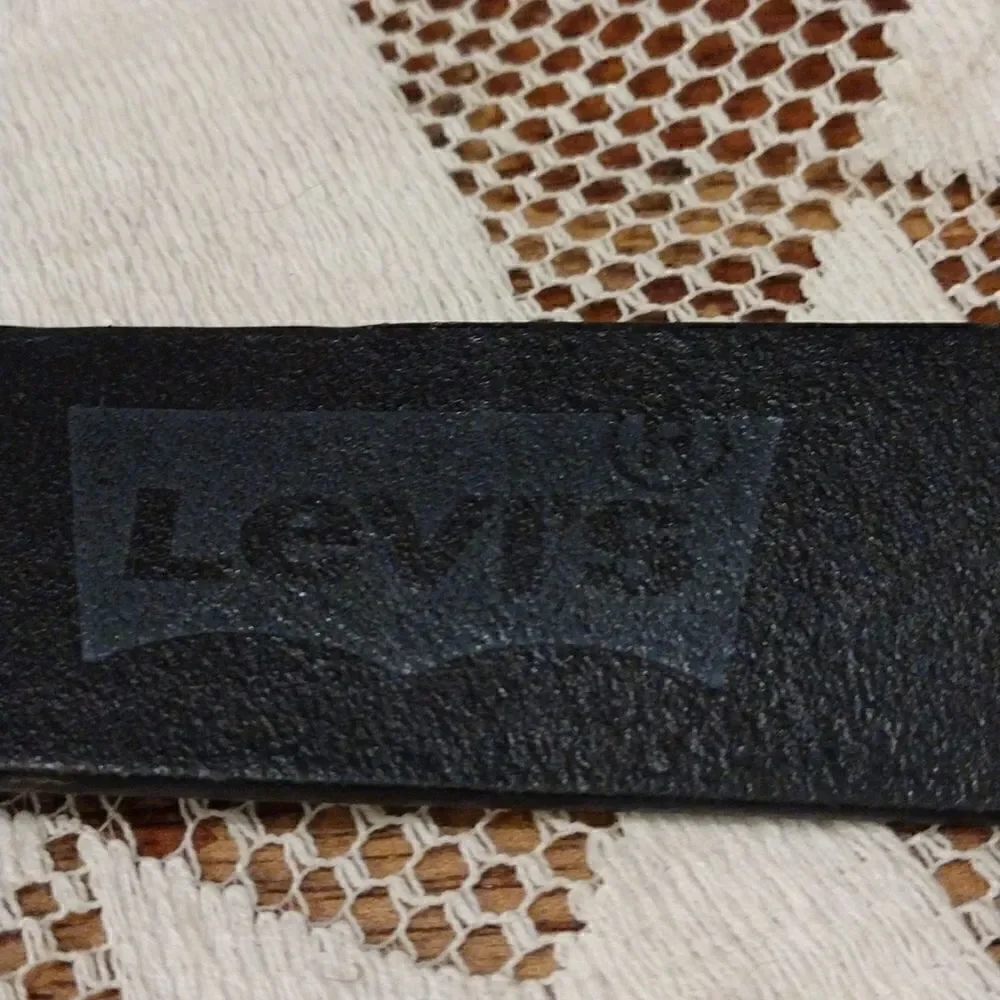 Levis black leather
